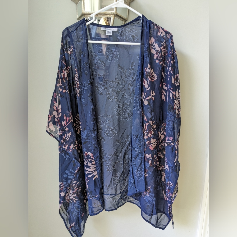 Motherhood maternity shawl. Navy. One Size Fits All. Floral.